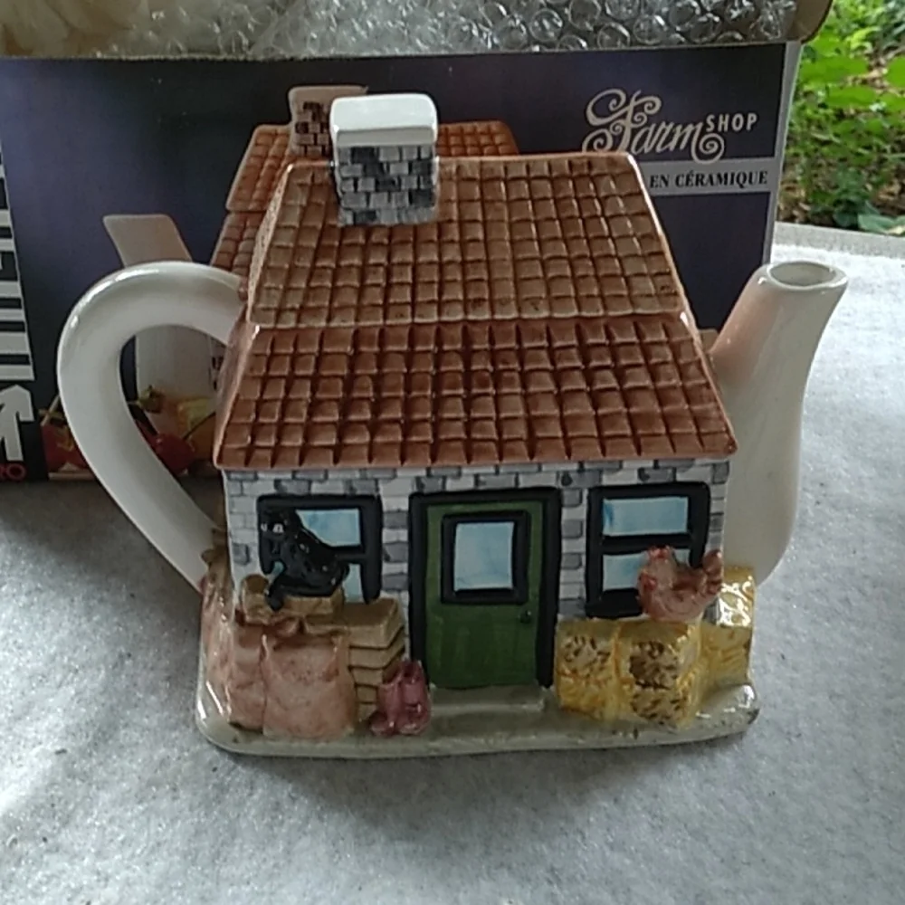 New Farm shop tea pot farmhouse country